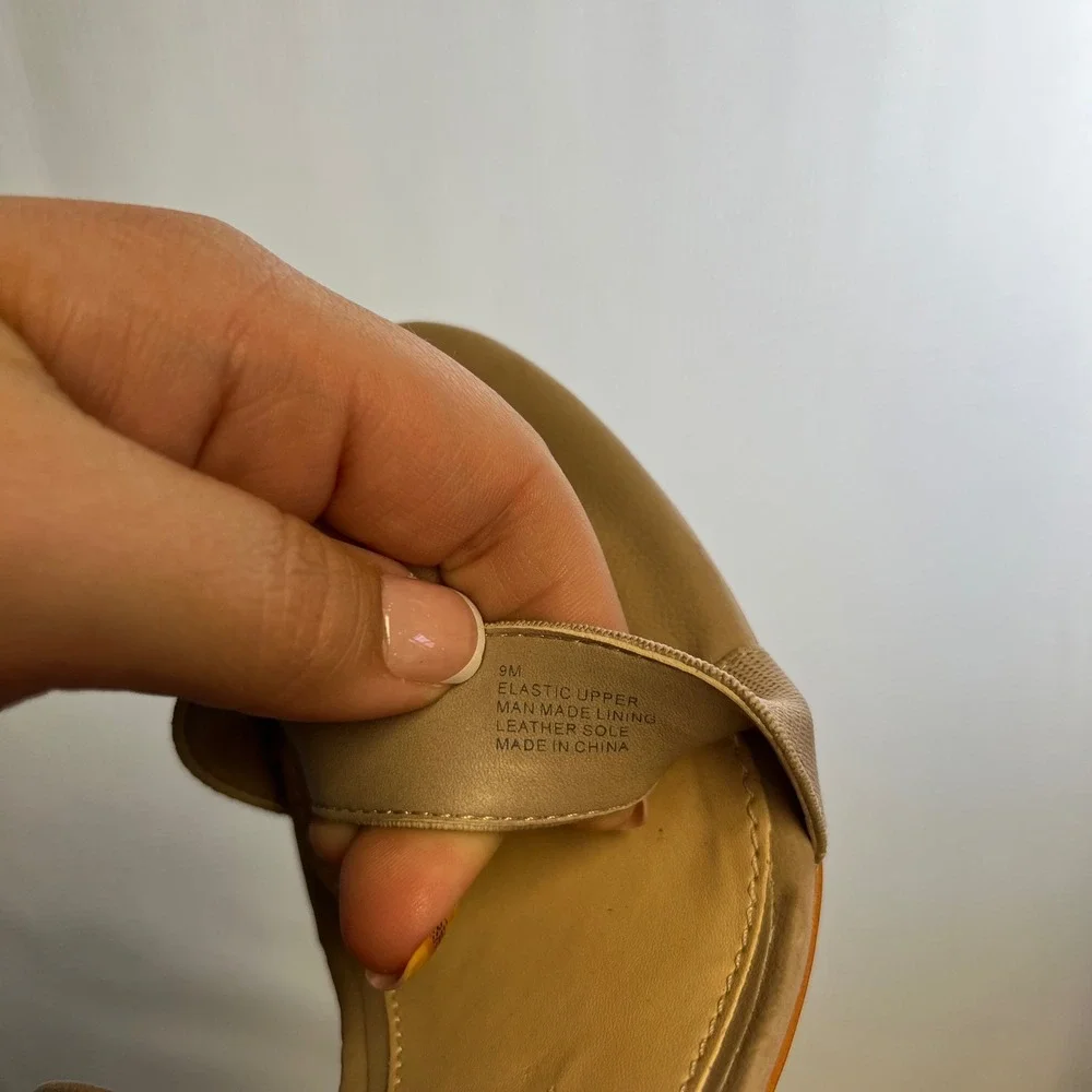 Gianni Bini Womens Heels Elastic Straps Block Heel Sandals‎ Size 9M Taupe